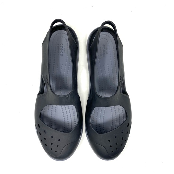 Women Crocs Swiftwater Wave Shoes Black - Picture 4 of 7